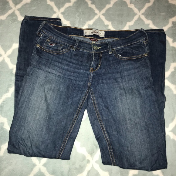 Hollister Denim - Hollister low rise skinny worn poor condition